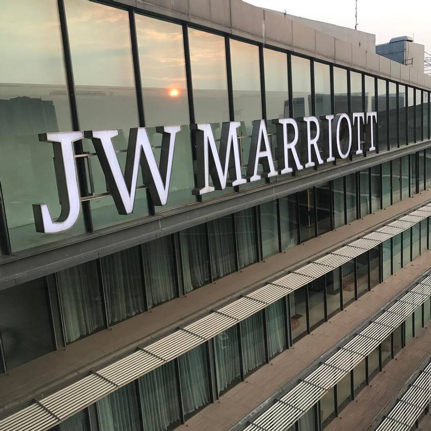 JW Marriott: Sự cao quý và quyền uy của “con rồng huyền thoại”